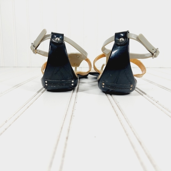BCBGeneration Calantha Gray Black Jelly Thong Buckle Strap Flat Sandals F342 - Picture 6 of 11